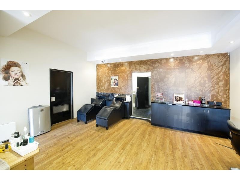 76 Railway Avenue, Ringwood East VIC 3135