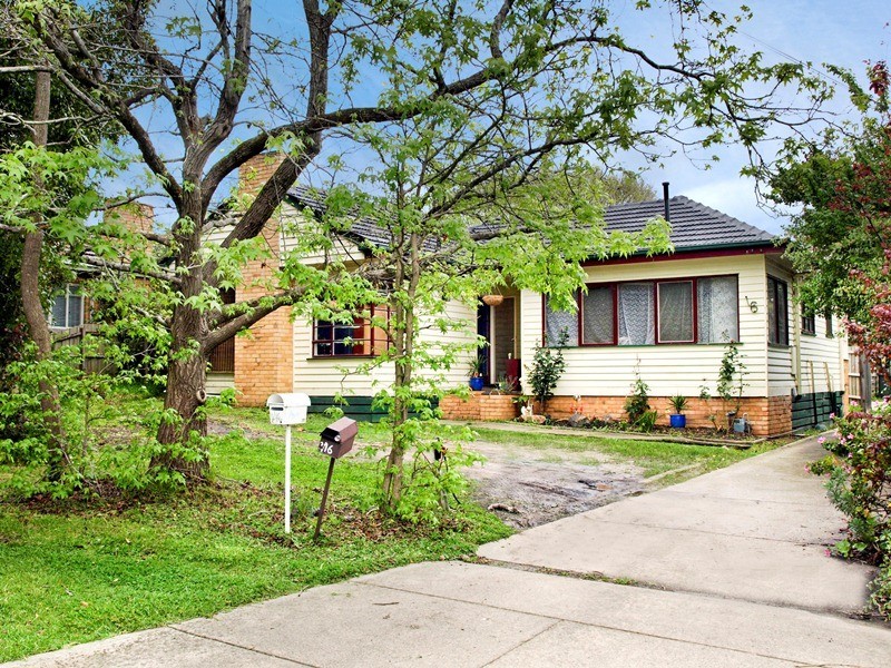 1/16 Lois Street, Ringwood East VIC 3135