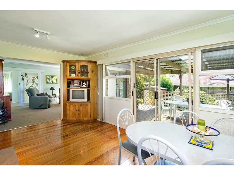 12 Ronald Street, Ringwood VIC 3134