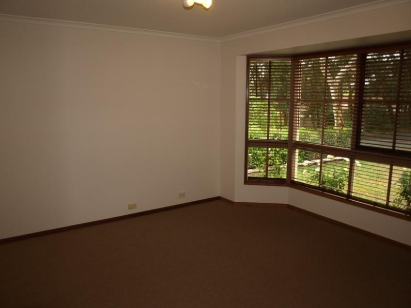 1 Peppermint Place, Croydon Hills VIC 3136