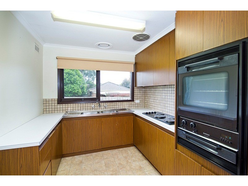 2/57 Mount Dandenong, Ringwood East VIC 3135