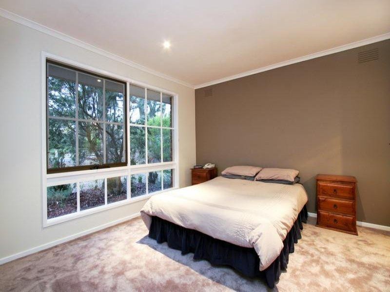 4 Tanya Court, Croydon Hills VIC 3136