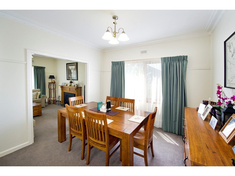 7 Wildwood Grove, Ringwood VIC 3134