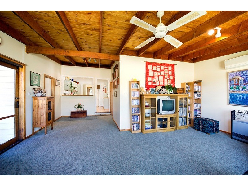 7 Wildwood Grove, Ringwood VIC 3134