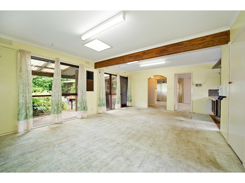 42 Kingswood Drive, Chirnside Park VIC 3116
