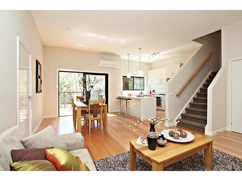 2/8 Treetop Court, Heathmont VIC 3135