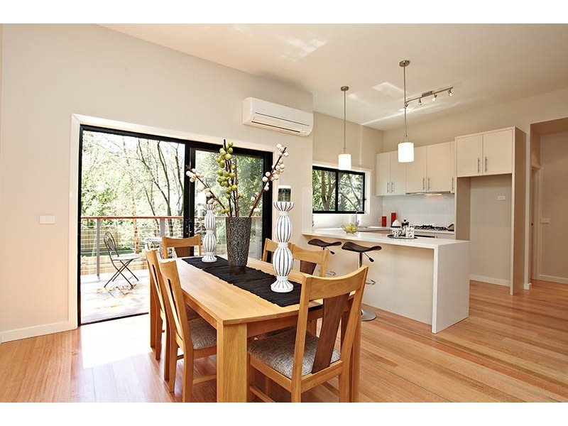 2/8 Treetop Court, Heathmont VIC 3135