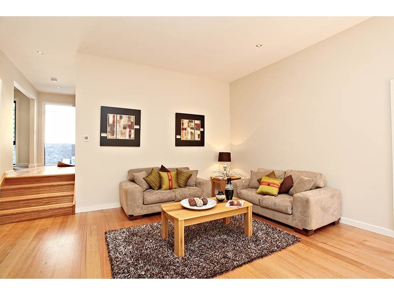 2/8 Treetop Court, Heathmont VIC 3135