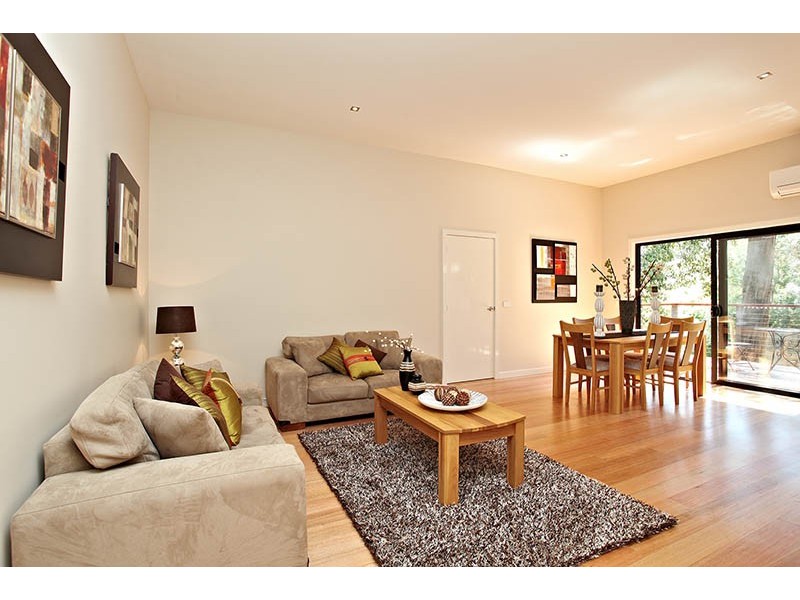 2/8 Treetop Court, Heathmont VIC 3135