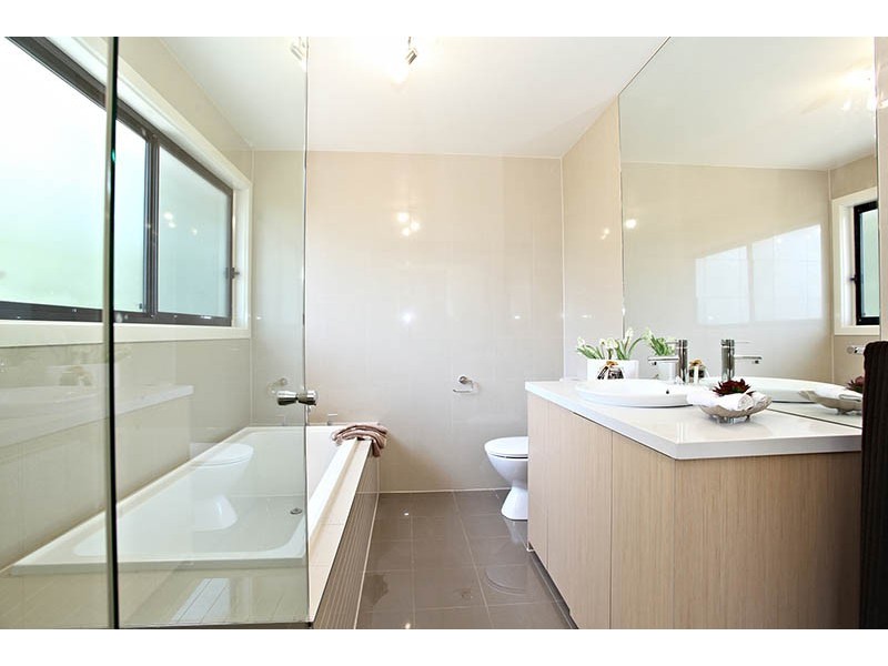 2/8 Treetop Court, Heathmont VIC 3135