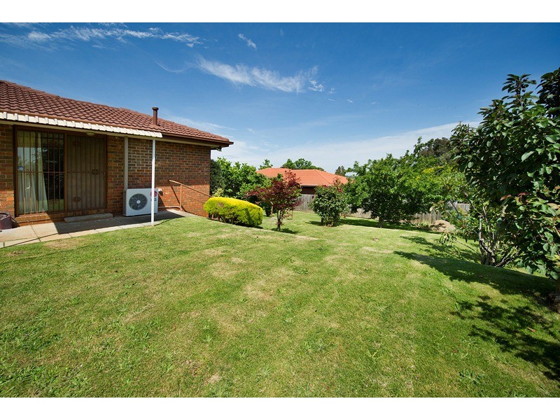 5 Ashton Avenue, Mooroolbark VIC 3138