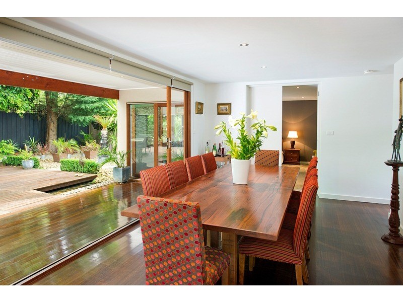 11 Unsworth Road, Ringwood North VIC 3134