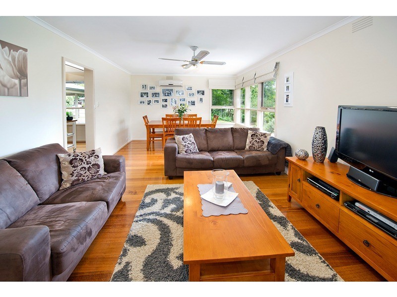 11 Anglo Court, Mooroolbark VIC 3138