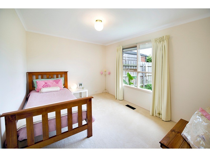 11 Anglo Court, Mooroolbark VIC 3138