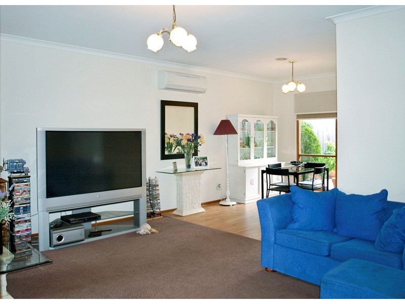 1/63 Dublin Road, Ringwood East VIC 3135