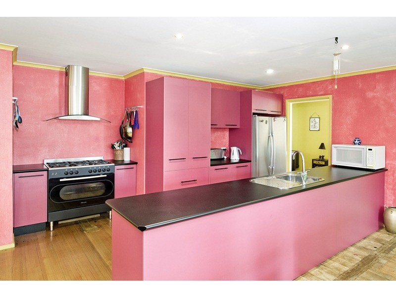 10 Lockhart Road, Ringwood North VIC 3134