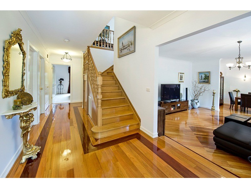 7 The Croft, Ringwood North VIC 3134