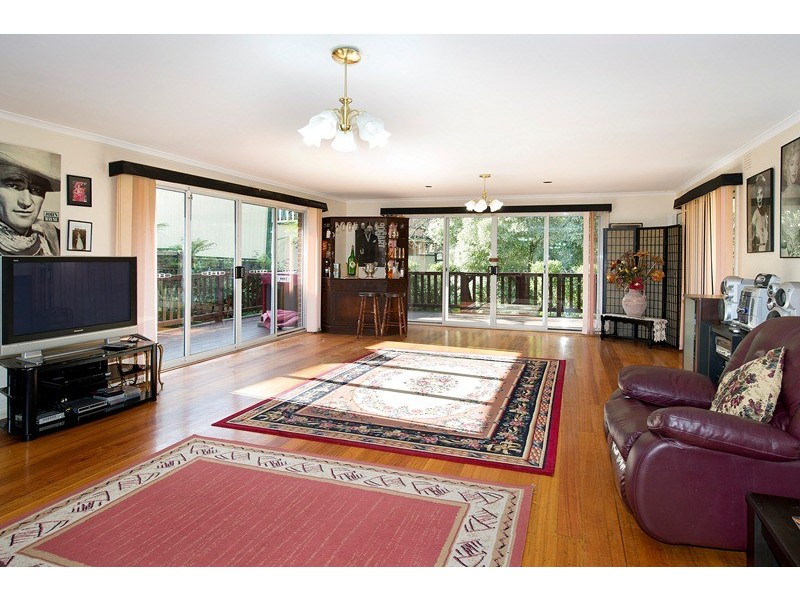 42 Oliver Street, Ringwood VIC 3134