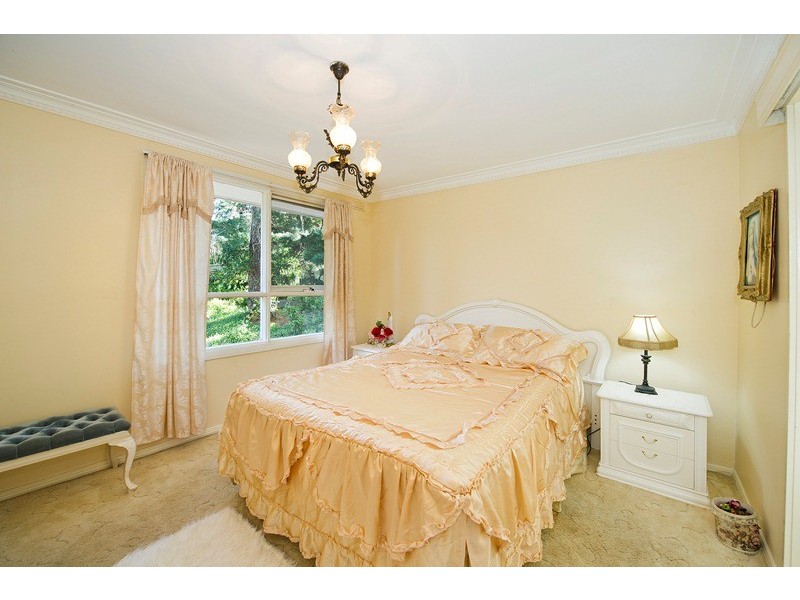 42 Oliver Street, Ringwood VIC 3134