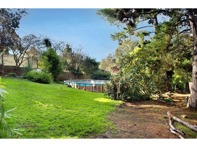 42 Oliver Street, Ringwood VIC 3134