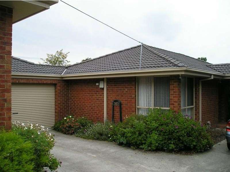 2/4 Bardia Street, Ringwood VIC 3134