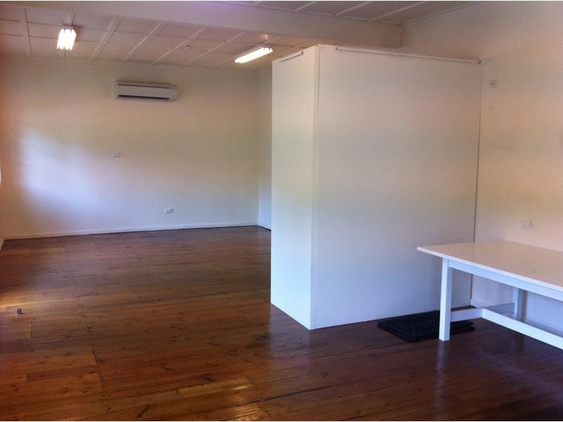 21-25 Heatherdale Rd, Ringwood VIC 3134