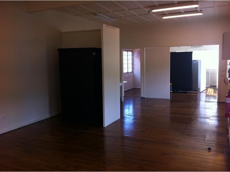 21-25 Heatherdale Rd, Ringwood VIC 3134