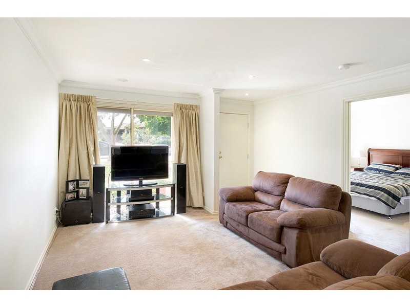 4/83 Warrandyte Road, Ringwood VIC 3134