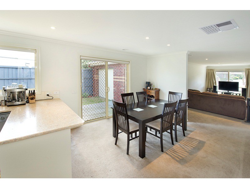 4/83 Warrandyte Road, Ringwood VIC 3134