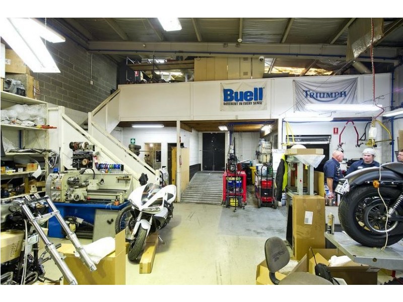 2/4 Olive Grove, Ringwood VIC 3134