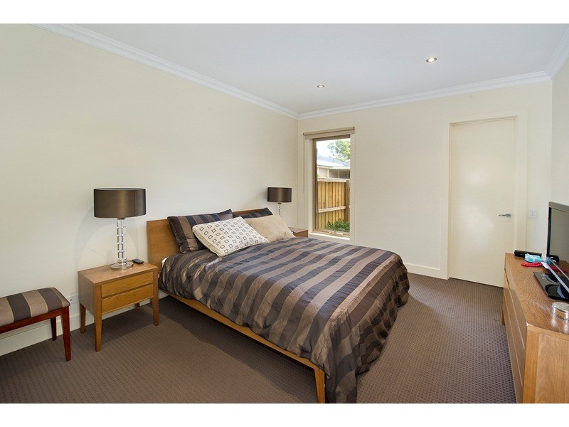 2/4 Alkira Court, Heathmont VIC 3135