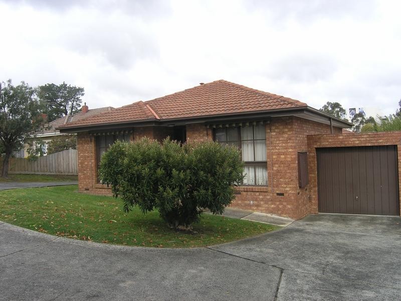 9/7-9 Woodside Avenue, Ringwood VIC 3134