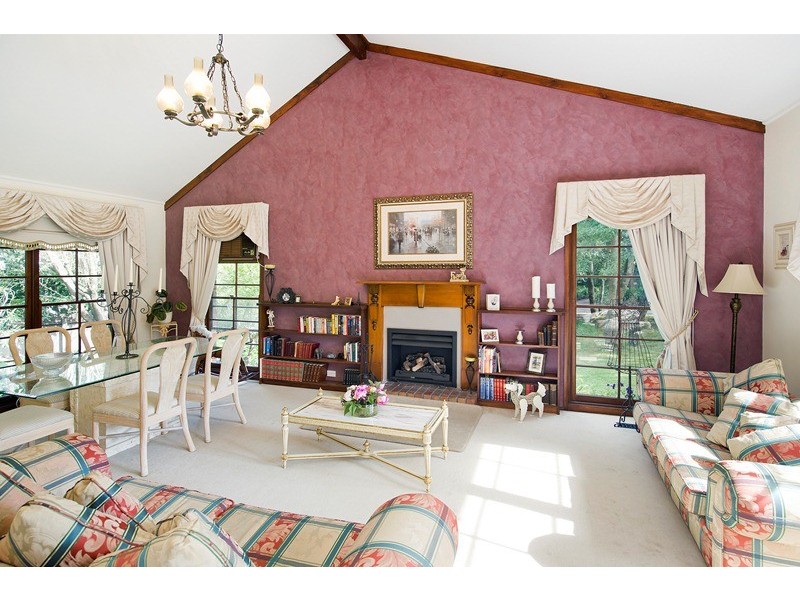 1 Cielterre Avenue, Ringwood North VIC 3134