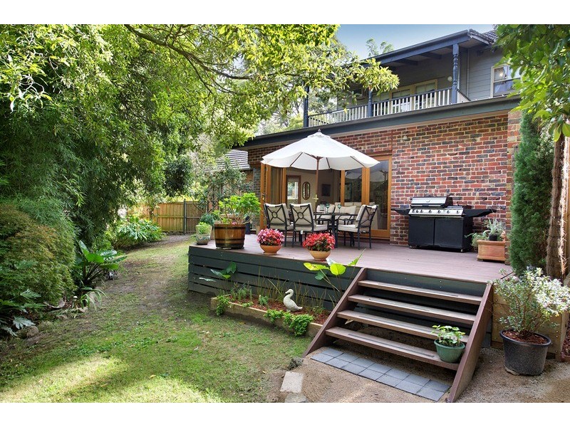 1 Cielterre Avenue, Ringwood North VIC 3134