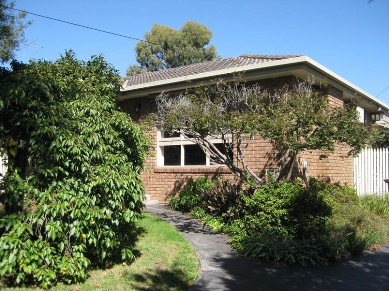 1/10 Victoria Street, Ringwood East VIC 3135