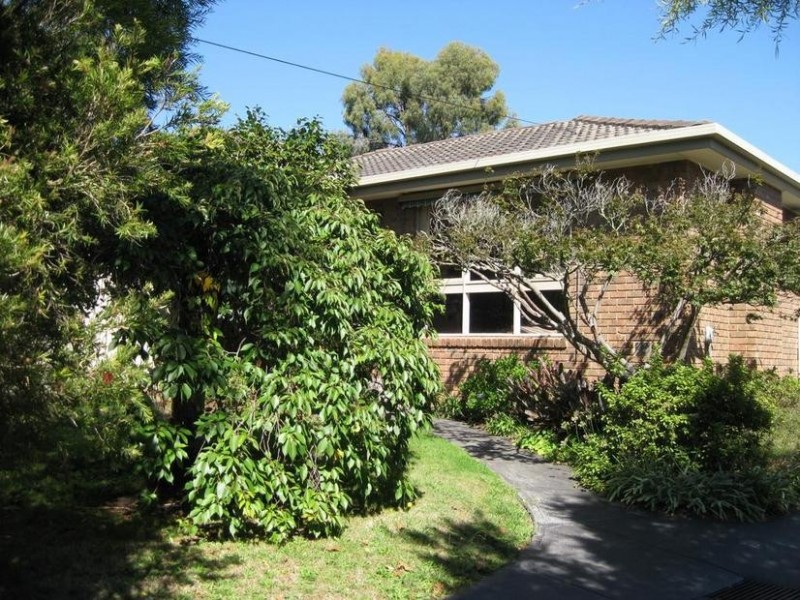 1/10 Victoria Street, Ringwood East VIC 3135