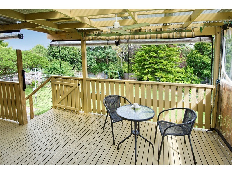 19 Woodville Road, Mooroolbark VIC 3138