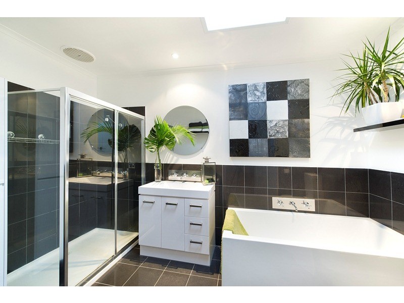 23 Viviani Crescent, Heathmont VIC 3135