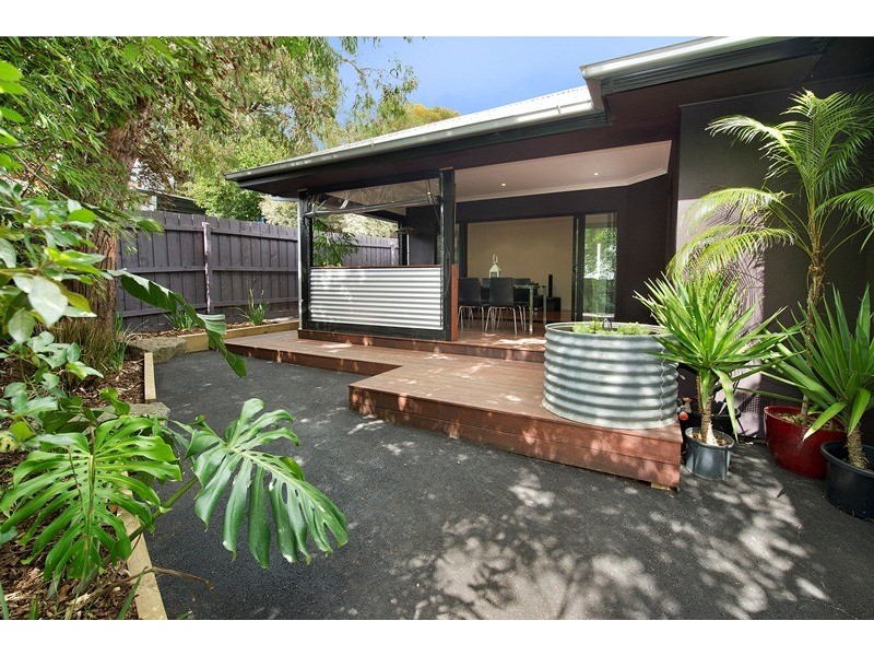 23 Viviani Crescent, Heathmont VIC 3135
