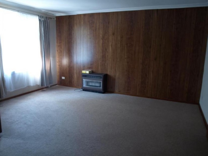 2/13 City Road, Ringwood VIC 3134