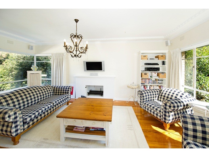 9 Andrew Street, Ringwood VIC 3134