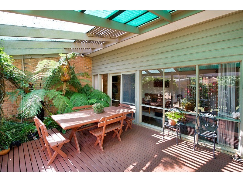 49 Langdale Drive, Croydon Hills VIC 3136