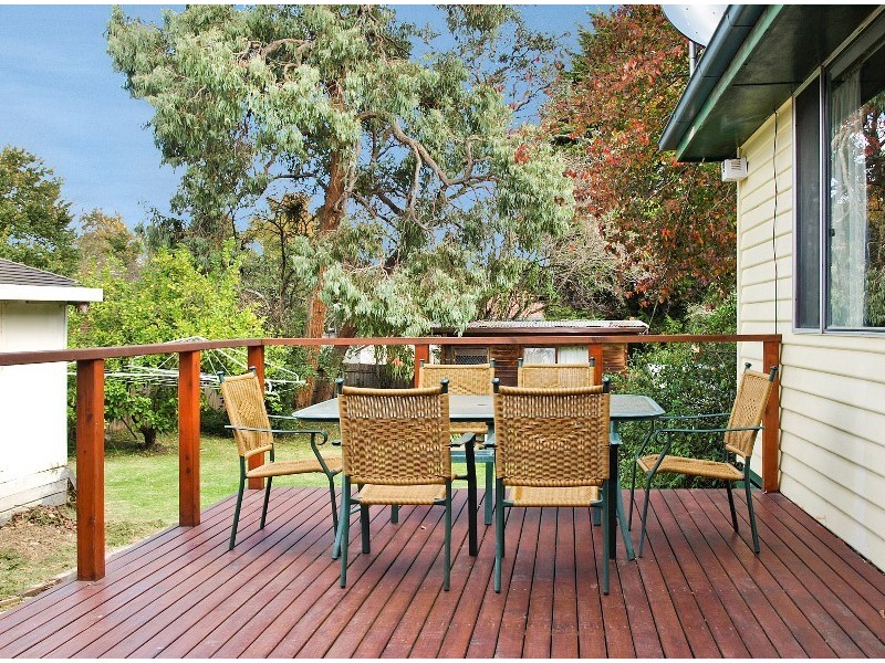 21 Oliver Street, Ringwood VIC 3134