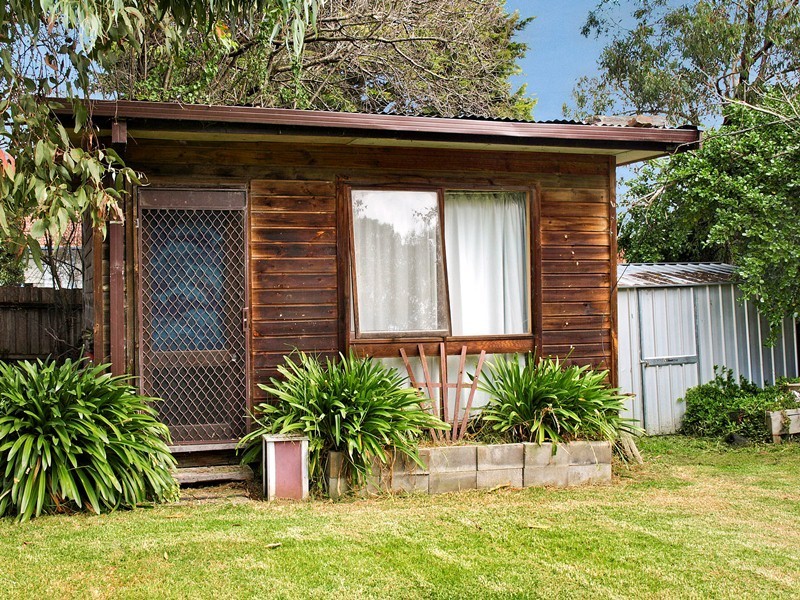 21 Oliver Street, Ringwood VIC 3134