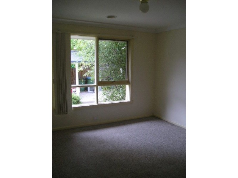 3/18 View Street, Croydon VIC 3136