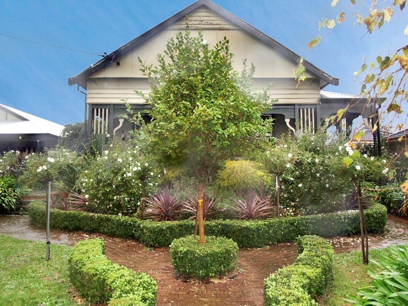 14 Maroondah Highway, Croydon VIC 3136