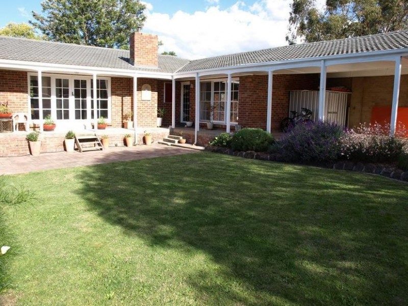 1 Carl Court, Ringwood VIC 3134