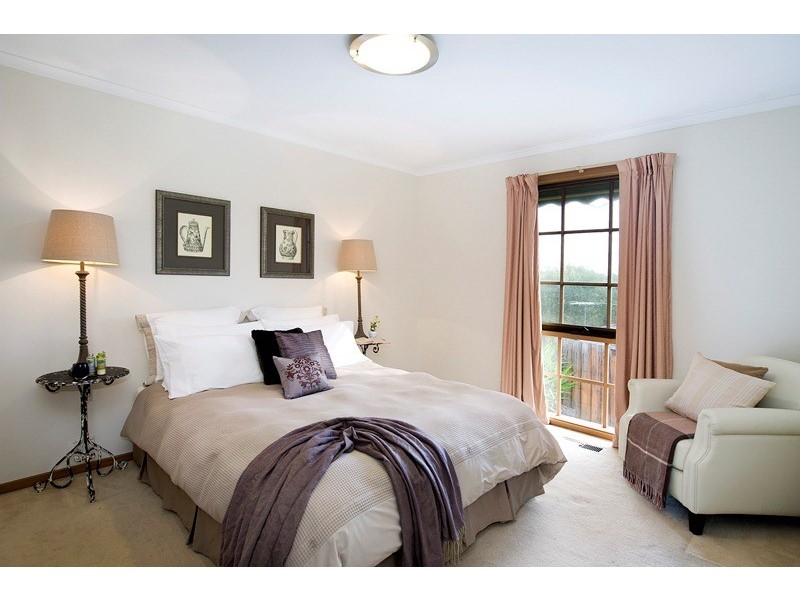 6 Gaelyne Court, Warranwood VIC 3134