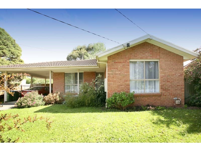 1 Bluemist Drive, Croydon VIC 3136