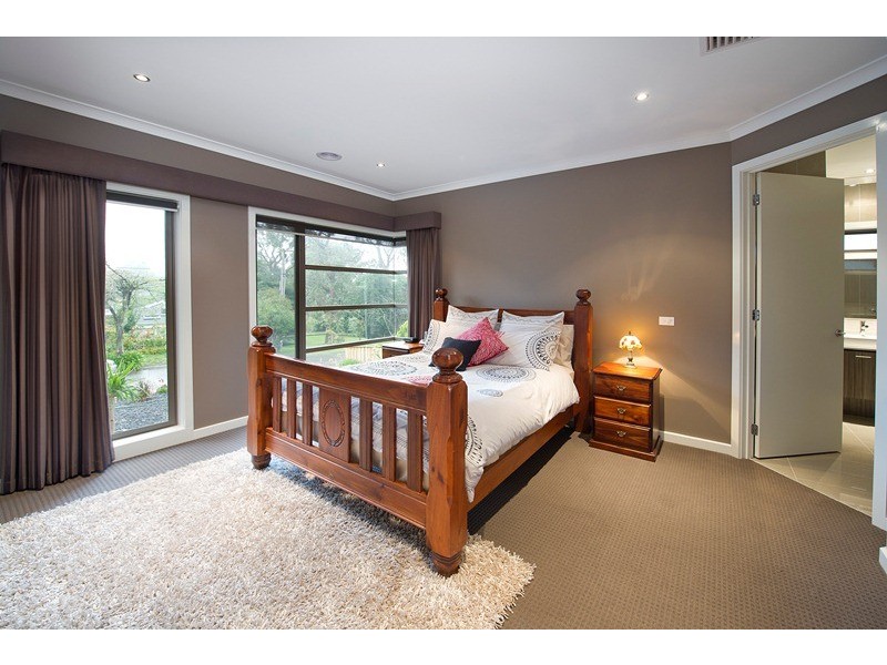 10 Culverlands Road, Heathmont VIC 3135